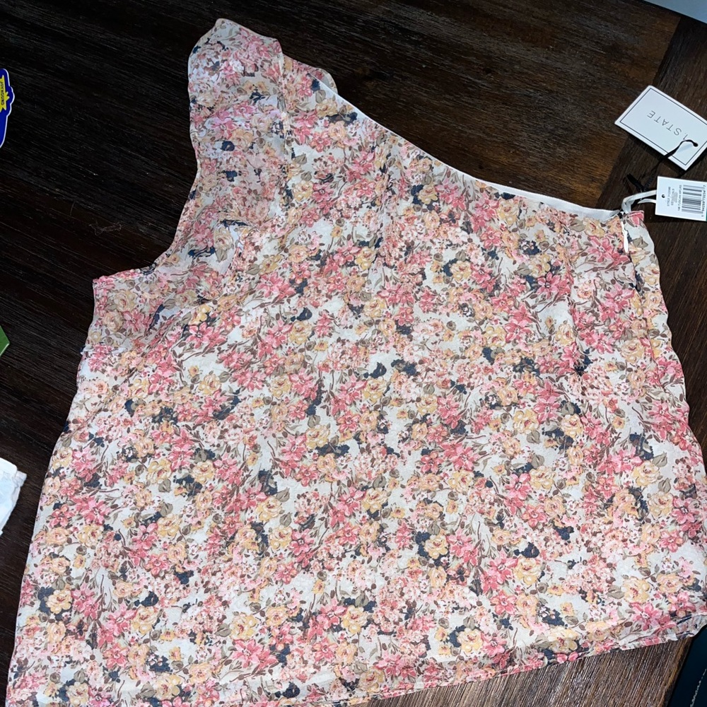 1. State top brand new size Large